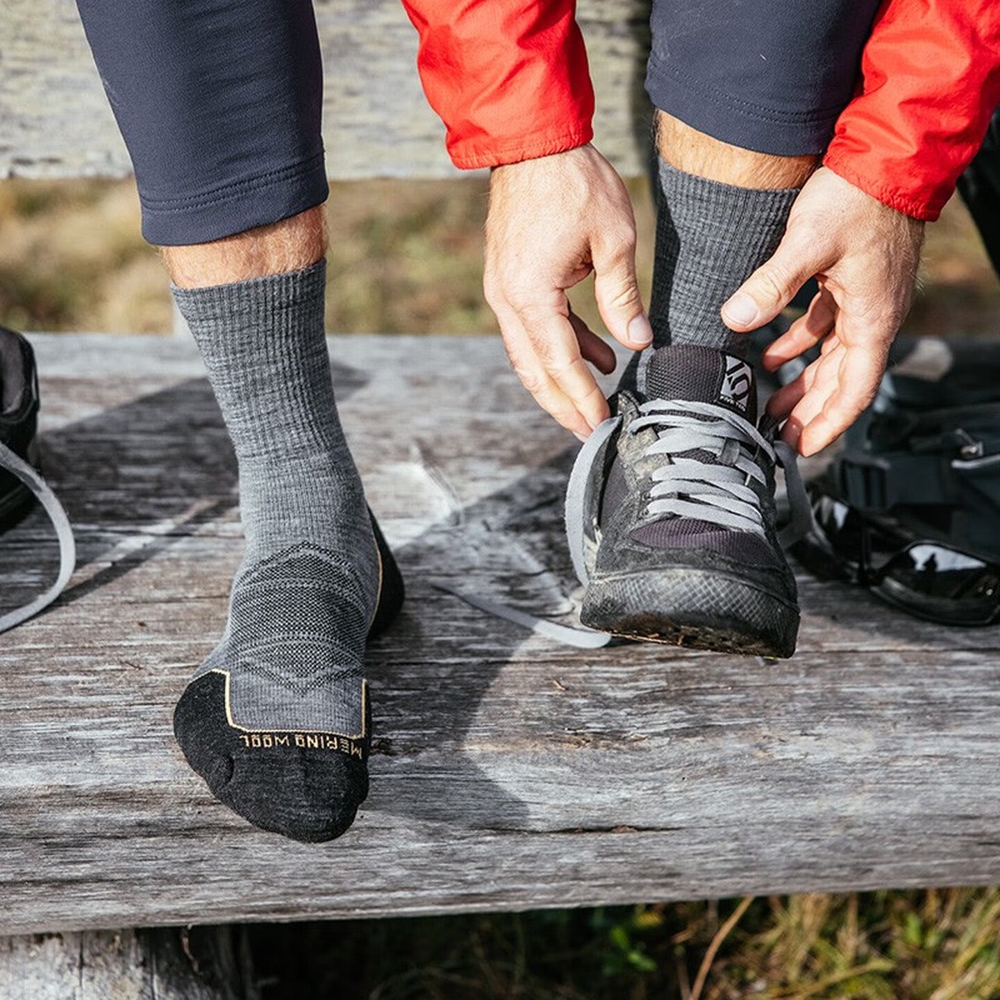 TRAIL RUN Merino Wool Crew Socks - Image 2