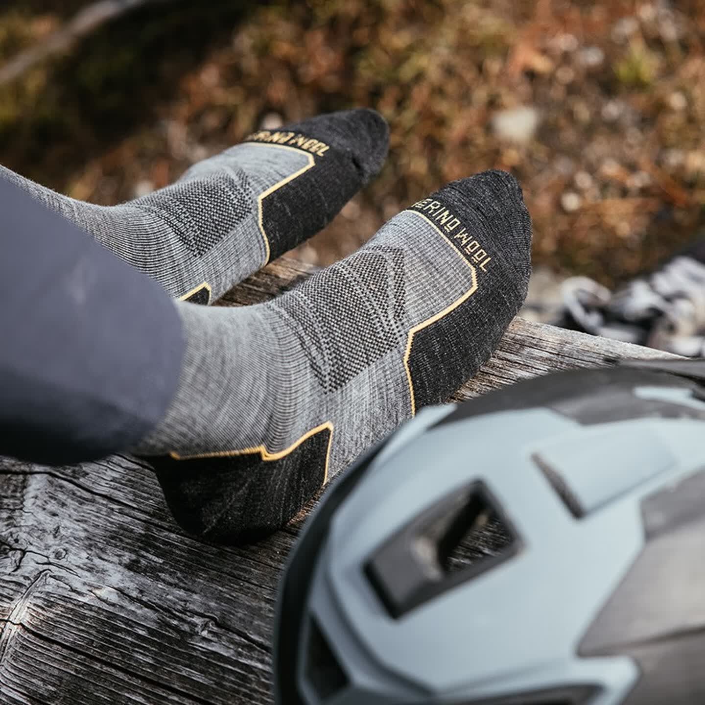 TRAIL RUN Merino Wool Crew Socks - Image 3